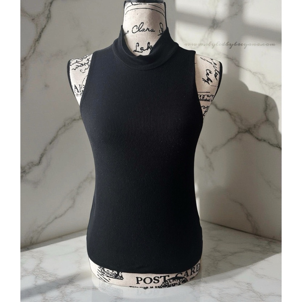 Black Sleeveless Ribbed Top | EUC | American Eagle